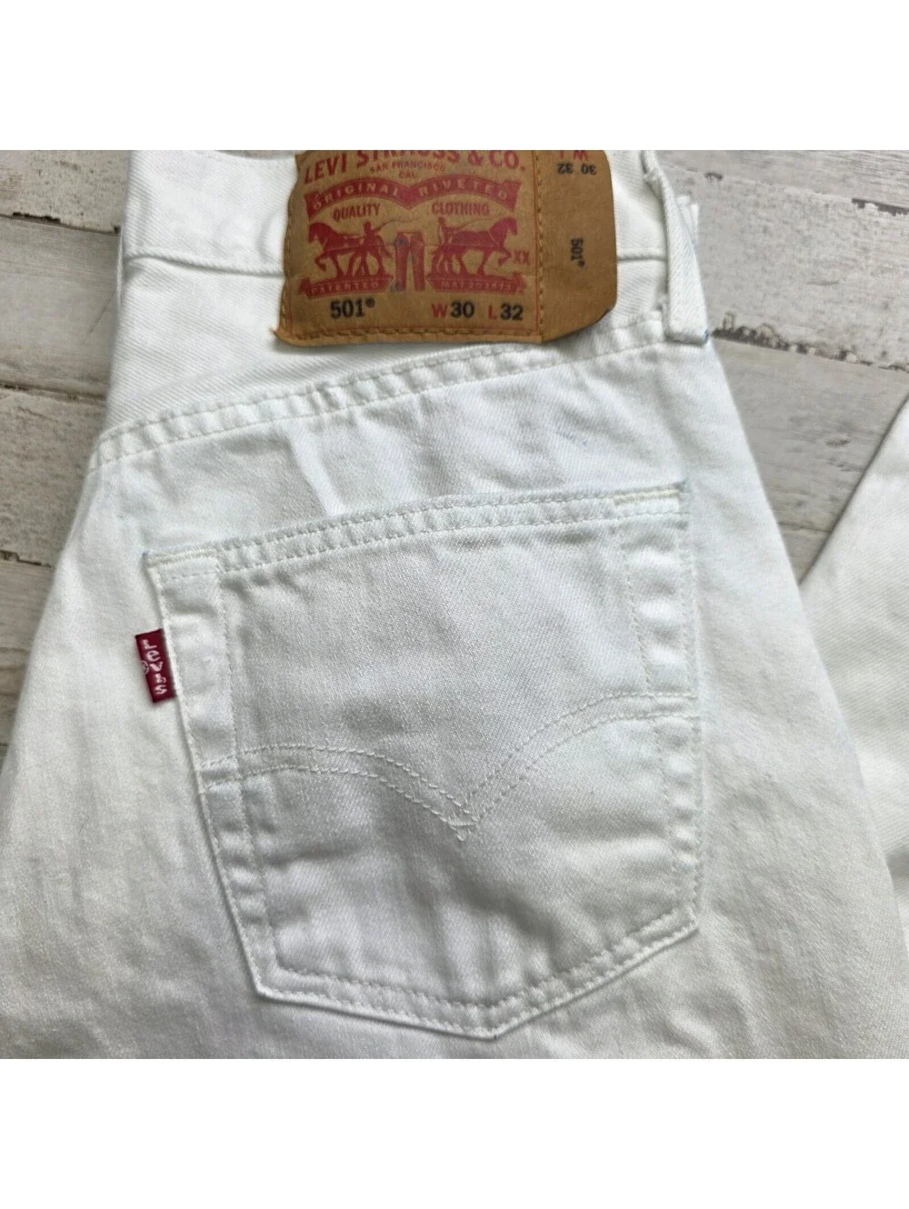 Vintage Levi's 501 Jeans 30x32 (*Fits 28x30) White Denim Button-Fly Classic